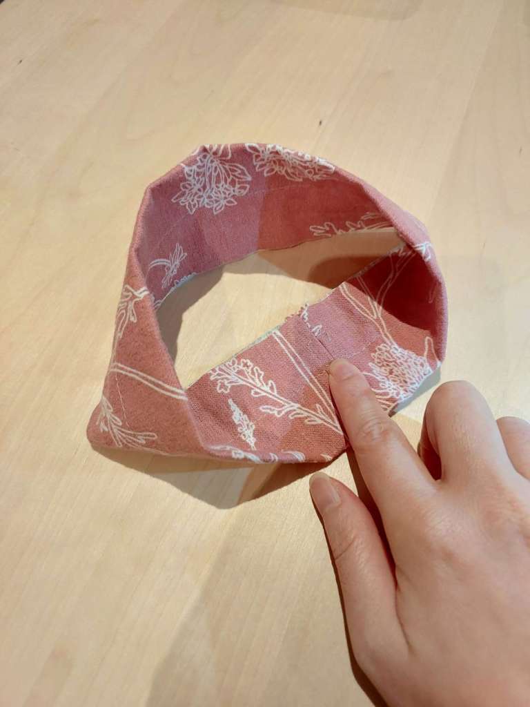 How to make cuffs for a dress sewing
