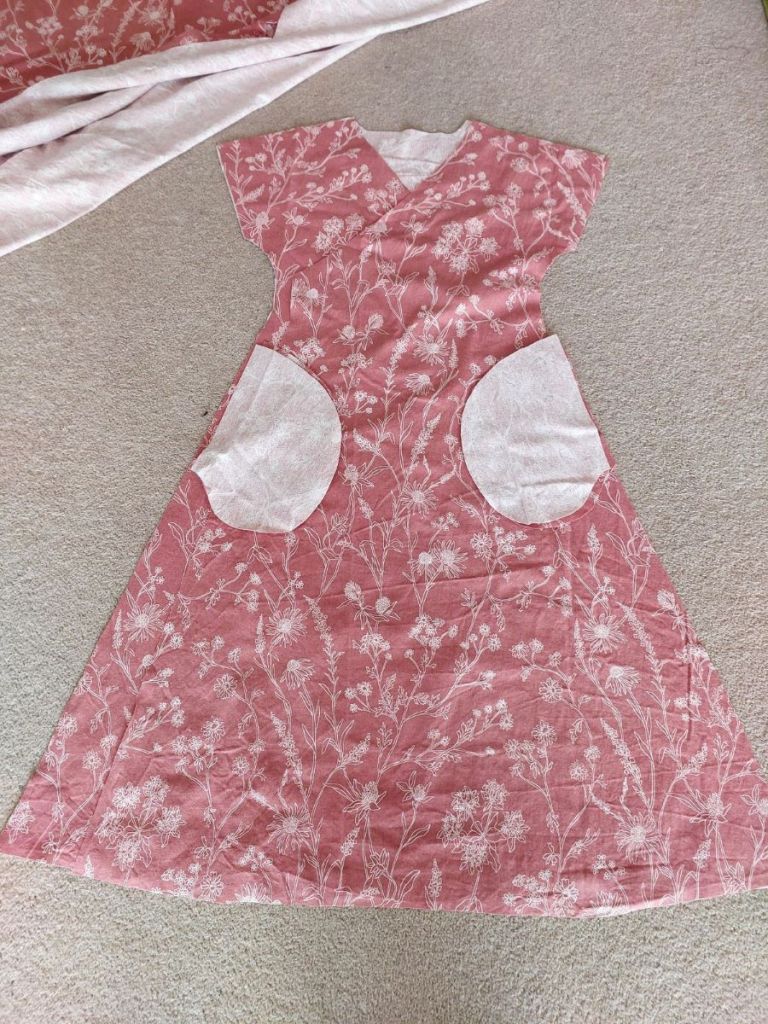 How to sew a wrap dress with pockets