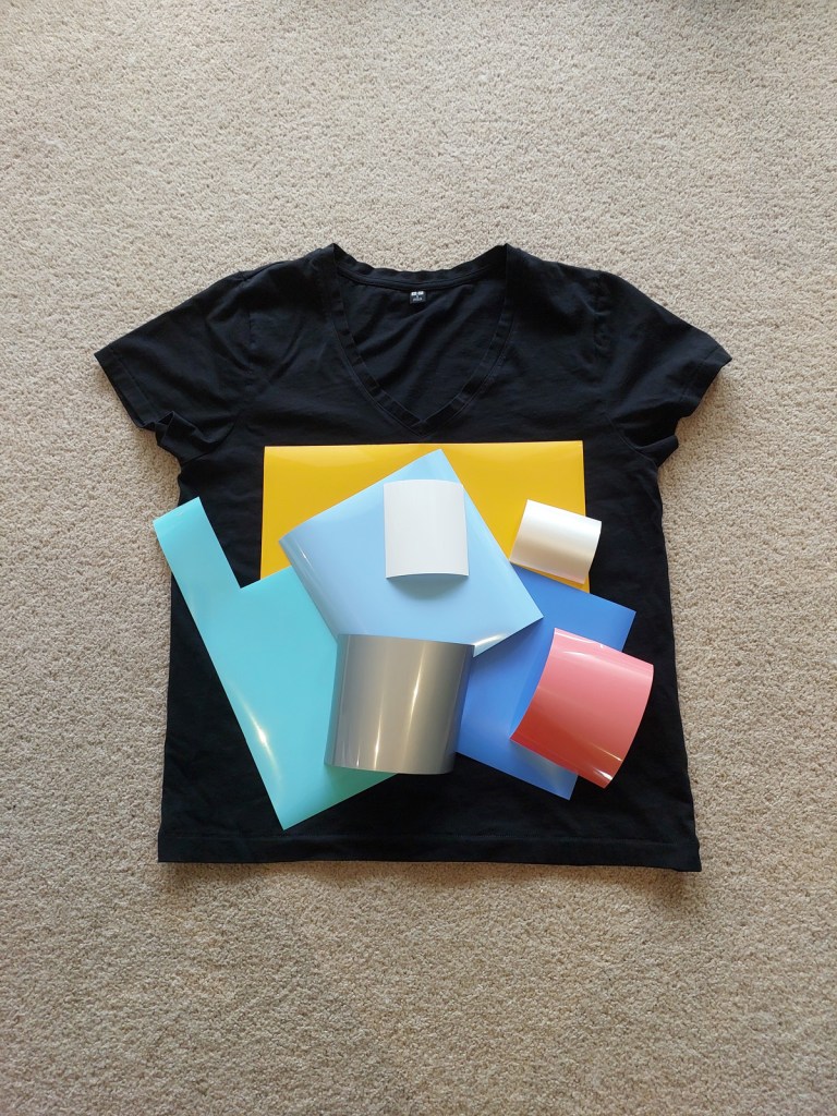 Uniqlo t-shirt with Siser easyweed vinyl