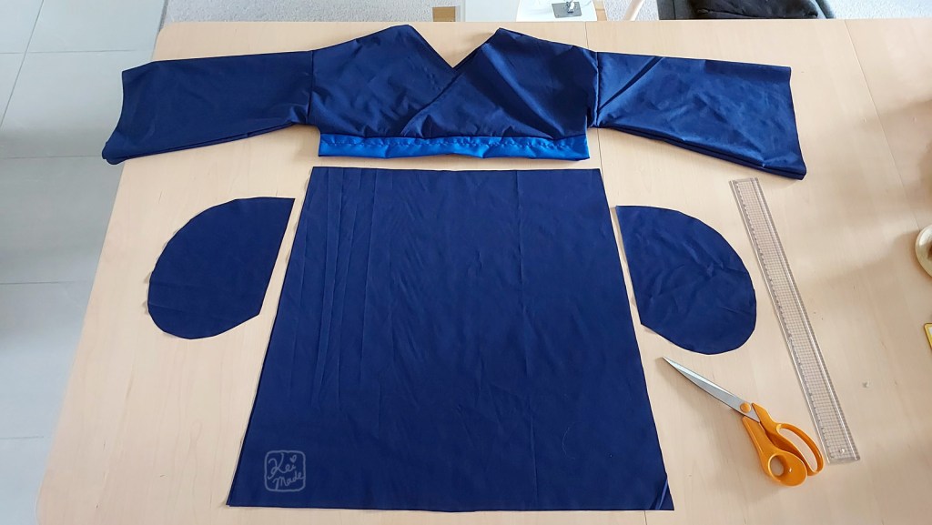 How to make a kimono style dress with pockets