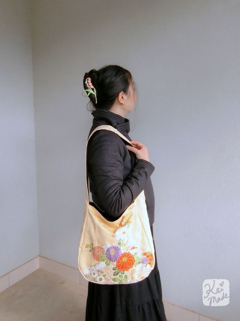 Beautiful silk shoulder bag upcycled from an unwanted kimono