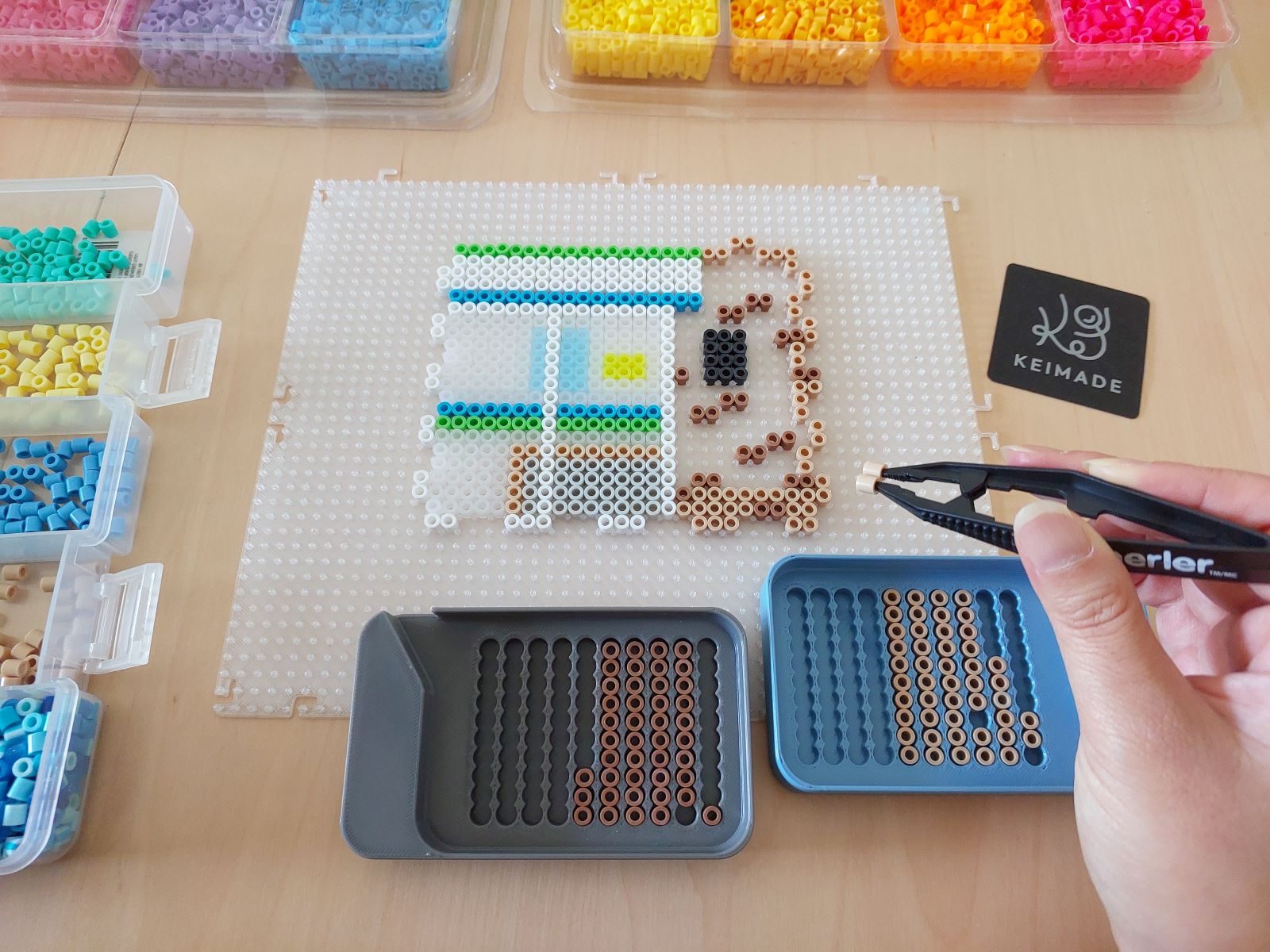 Using 2 KeiMade Bead Aligners for perler art