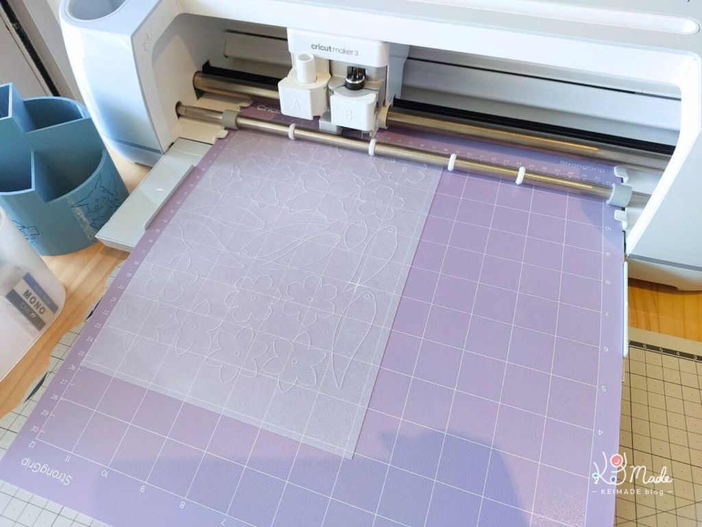Cutting shrinkie plastic with cricut maker 3